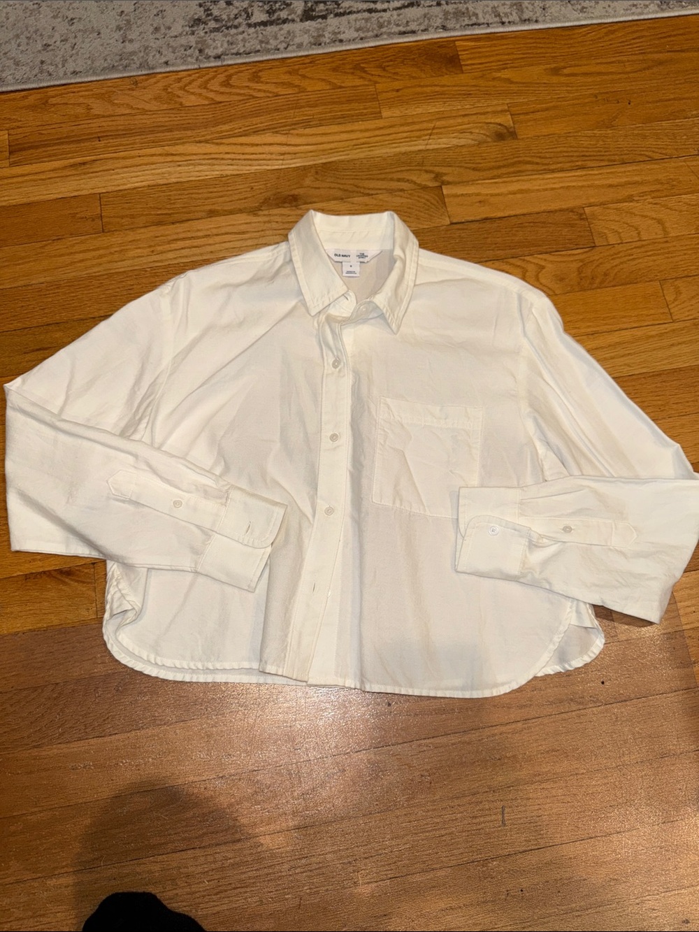Old Navy White Cropped Button-Down Shirt